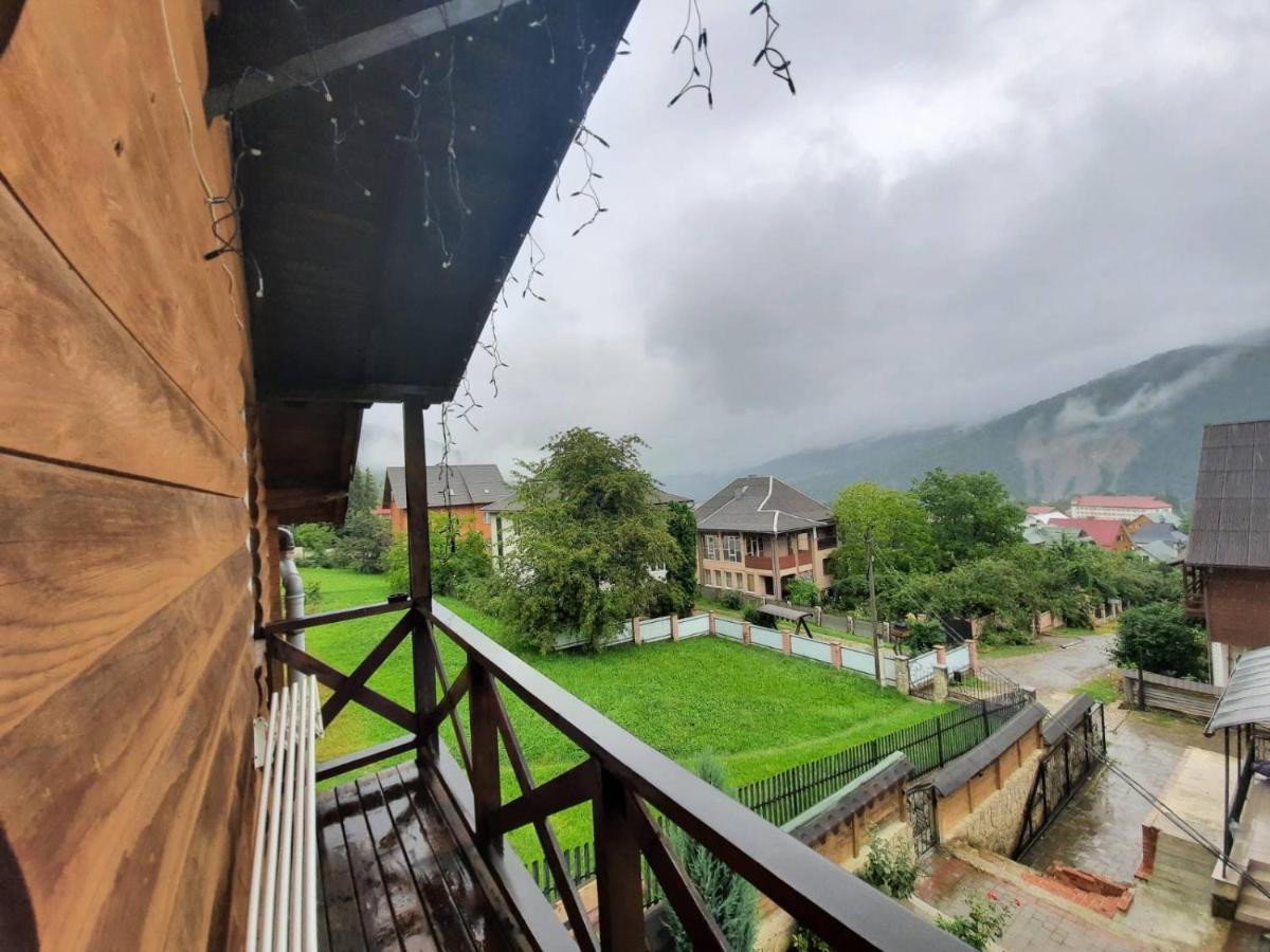 Willa Carpathian Manor Jaremcze Zewnętrze zdjęcie